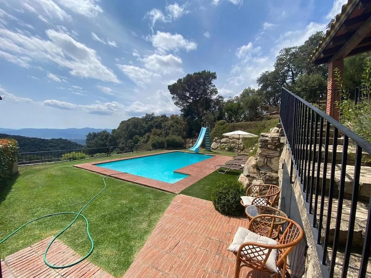 Villa Catalunya Casas Stunning Costa Brava Mountain Retreat And 30Kms Away From The Beach Sant Feliu de Buixalleu