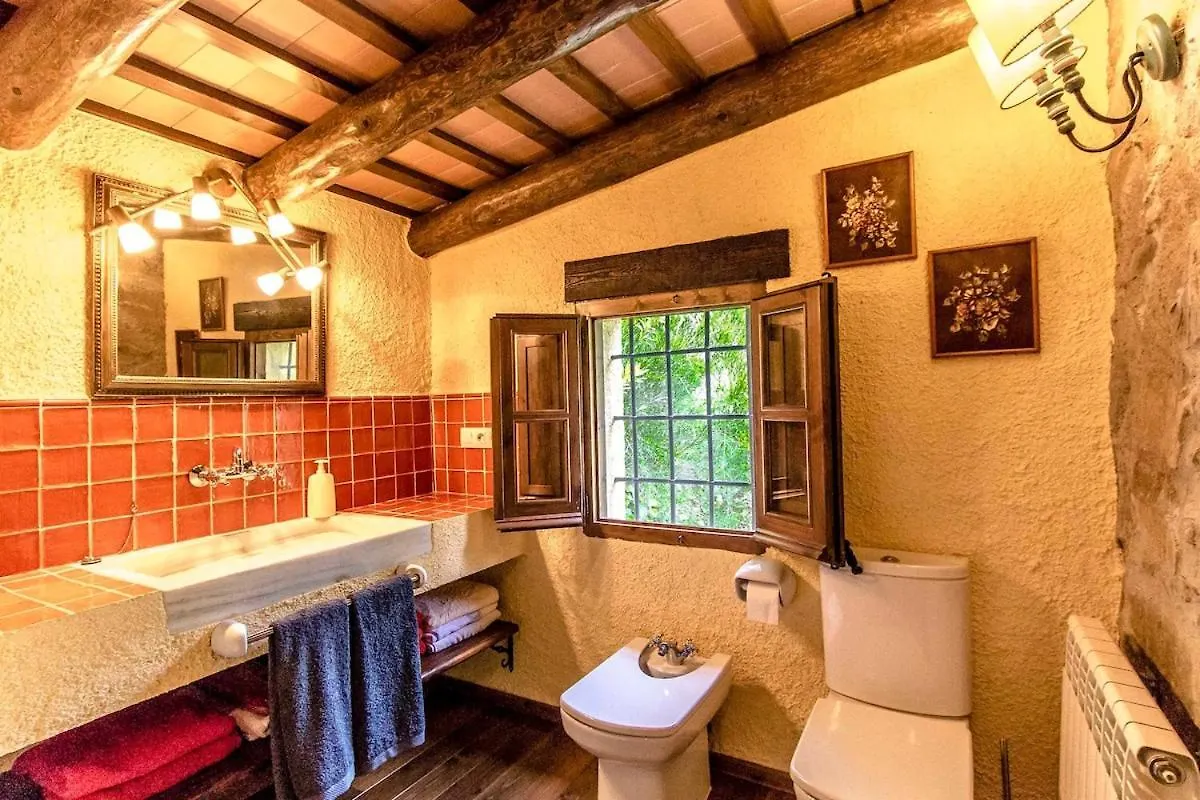 Catalunya Casas Stunning Costa Brava Mountain Retreat And 30Kms Away From The Beach Sant Feliu de Buixalleu