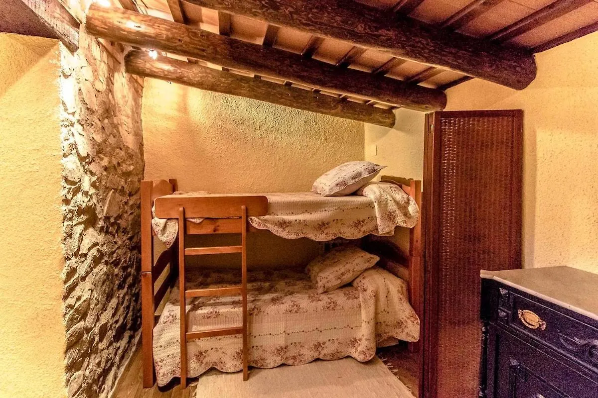 Catalunya Casas Stunning Costa Brava Mountain Retreat And 30Kms Away From The Beach Sant Feliu de Buixalleu Villa