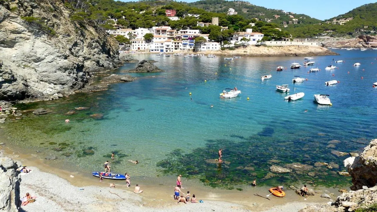 Catalunya Casas Stunning Costa Brava Mountain Retreat And 30Kms Away From The Beach Sant Feliu de Buixalleu